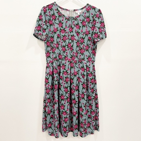 Lularoe Amelia Cap Sleeve Floral Dress Pleated 2XL - Picture 1 of 7